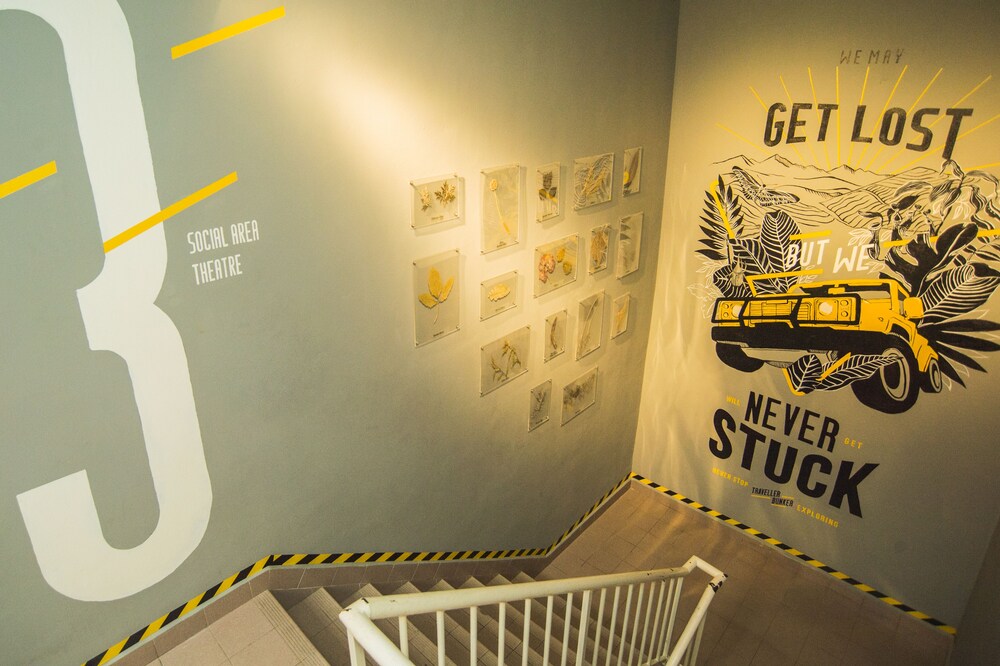 traveller bunker hostel 1