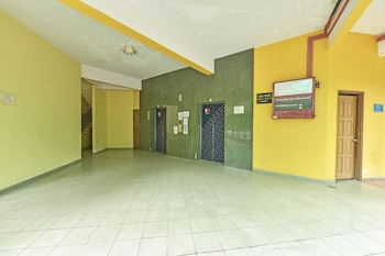 teluk batik holiday apartment
