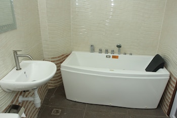 veer hotel
