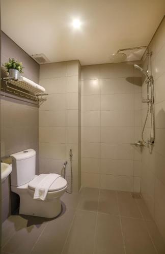 riccarton capsule hotel