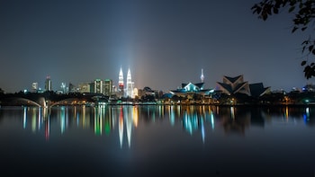 riccarton capsule hotel