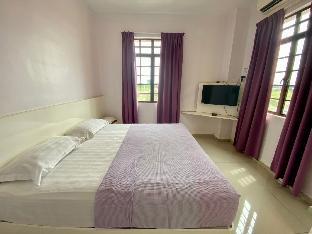 lavender riverside hotel