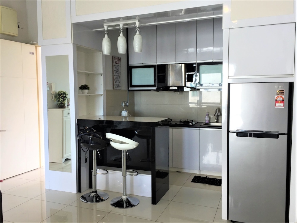 borneo coastal residence imago mall