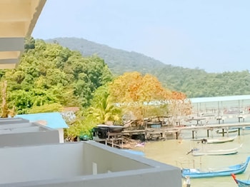 capital o 91094 hotel and chalet sportfishing