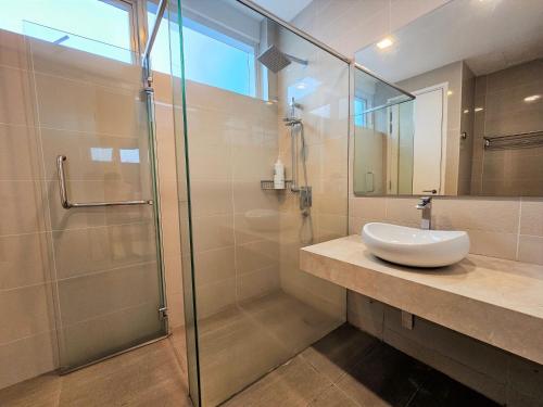 binjai 8 klcc premium soho