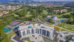 meru suites at meru valley resort