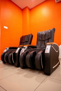 1 orange hotel klia and klia2