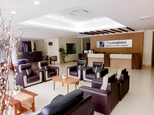 hotel myangkasa akademi and resort