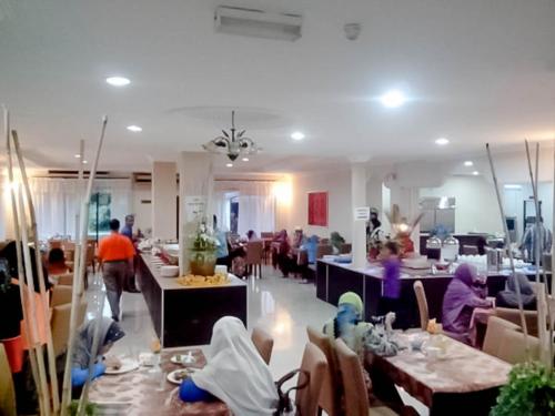 hotel myangkasa akademi and resort