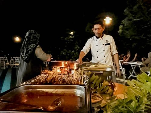 hotel myangkasa akademi and resort