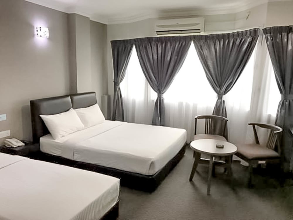 hotel myangkasa akademi and resort