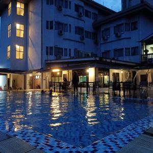hotel myangkasa akademi and resort
