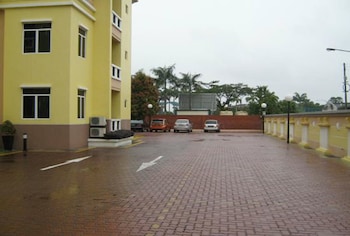 song service apartment former known as jinhold service apartment