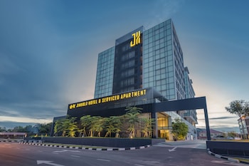 jinhold hotel and serviced apartment miri