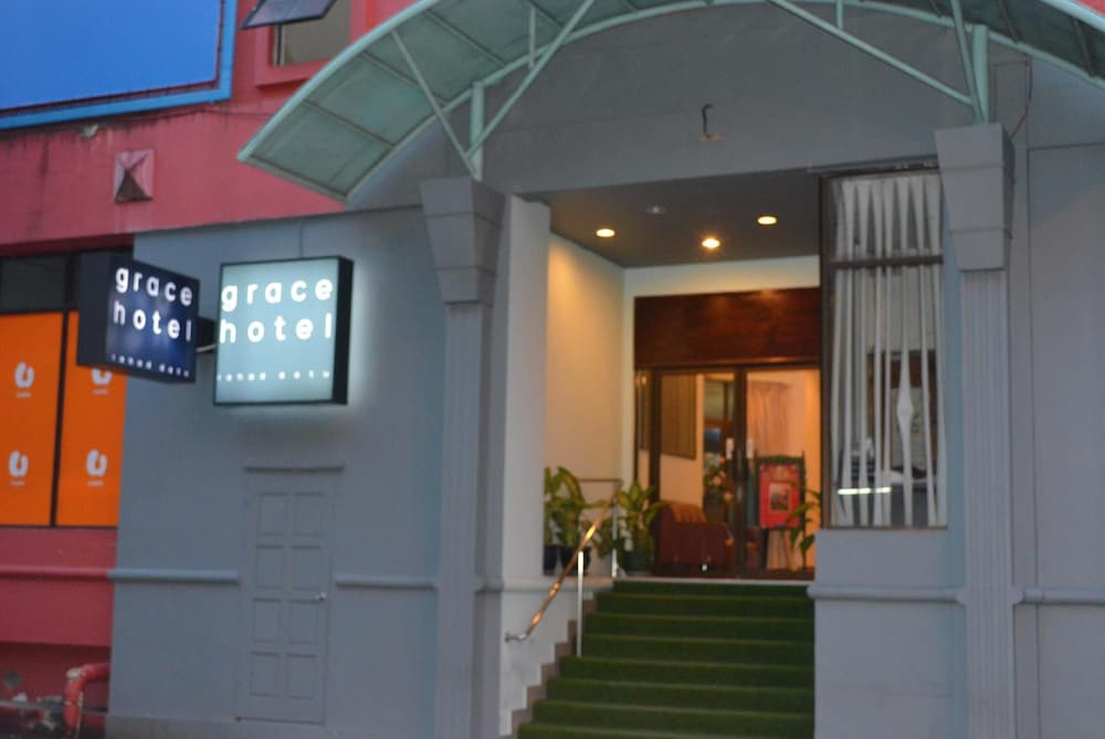 grace hotel lahad datu