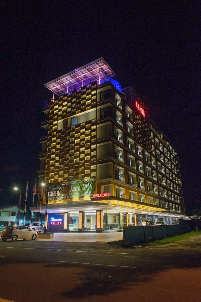 hotel labuan point