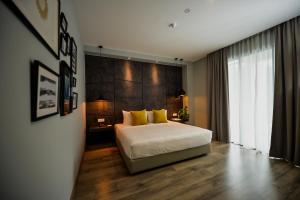 oyo townhouse selayang formerly rhr hotel