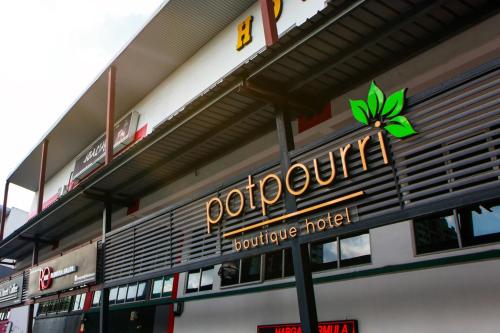 potpourri boutique hotel