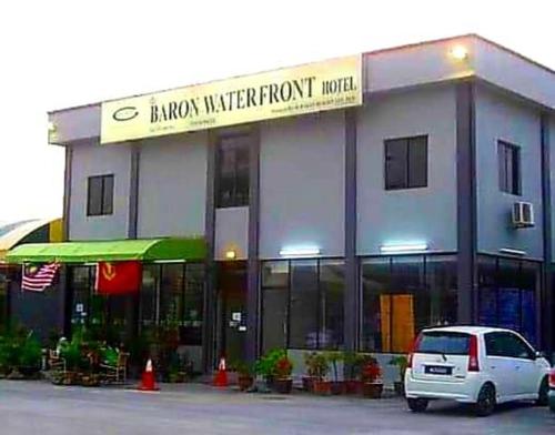 baron waterfront hotel