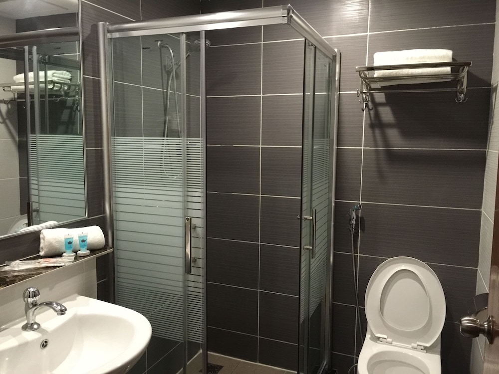 check inn hotel tawau
