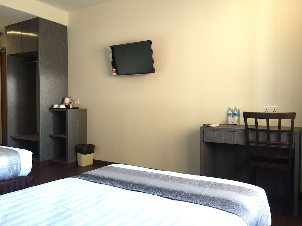 check inn hotel tawau