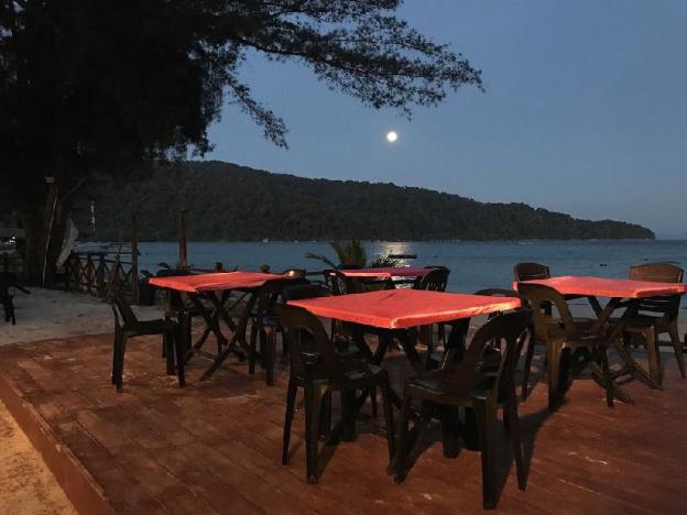 pulau perhentian besar