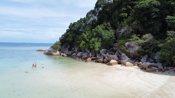 pulau perhentian besar