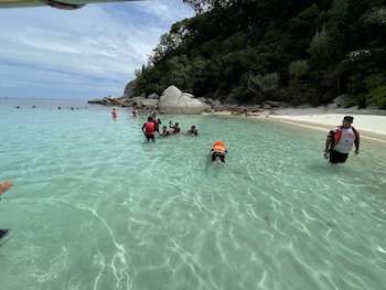 pulau perhentian besar