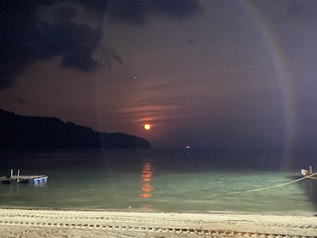 pulau perhentian besar