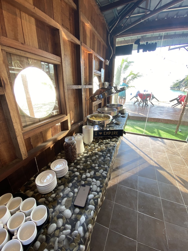 pulau perhentian besar