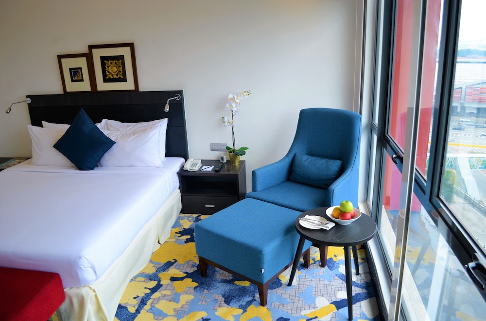 bespoke hotel puchong