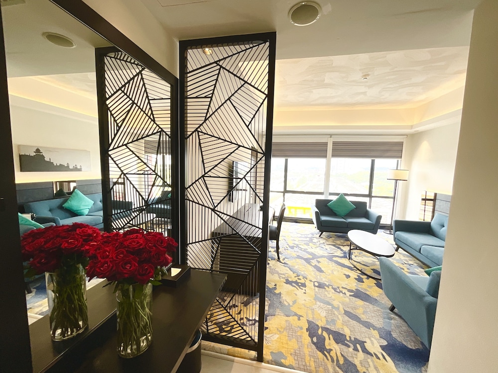 bespoke hotel puchong