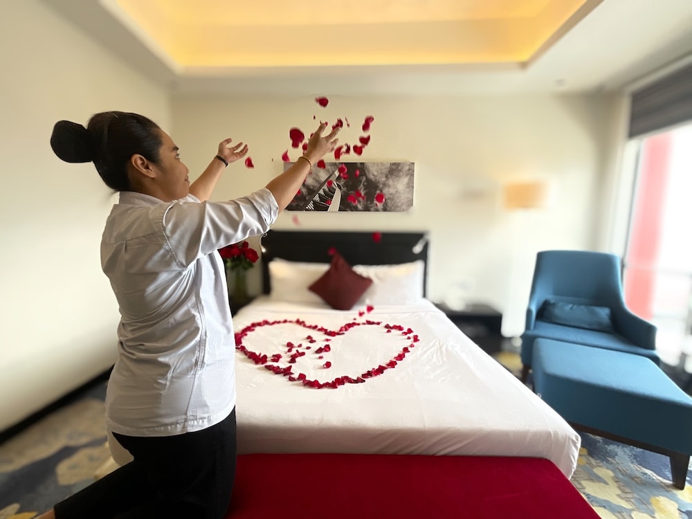 bespoke hotel puchong