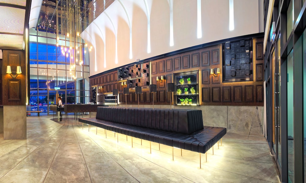 bespoke hotel puchong