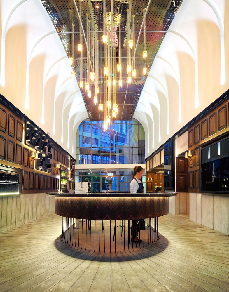 bespoke hotel puchong