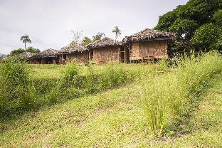 9 huts on a hill