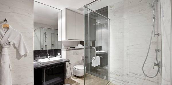 the face suites hotel