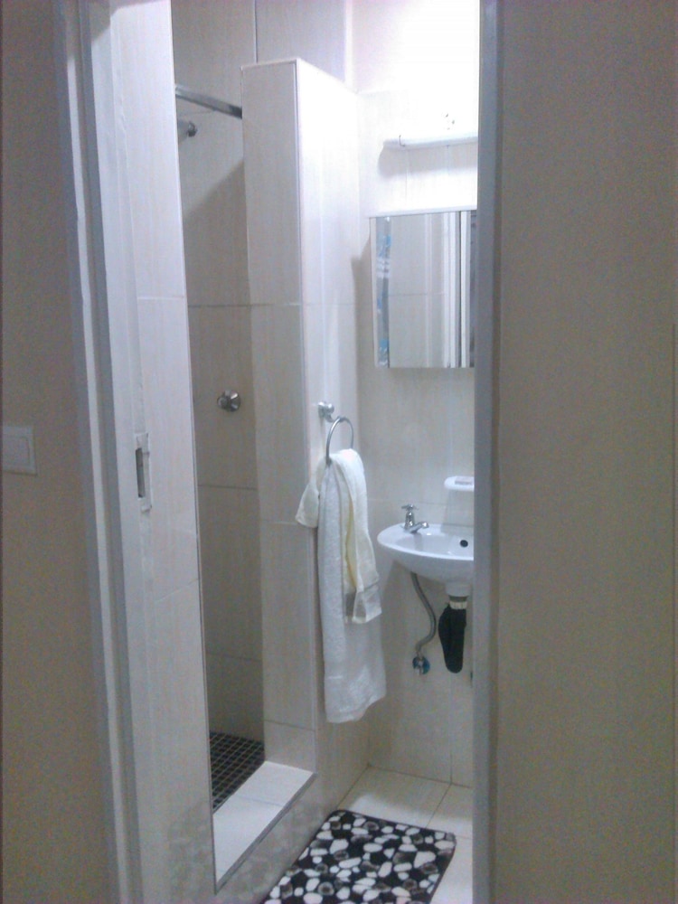 home up guest house