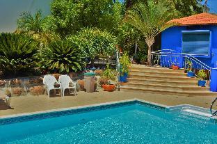 ayelet ahavim hotel