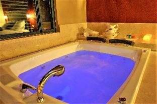 ayelet ahavim hotel