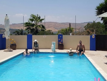 ayelet ahavim hotel