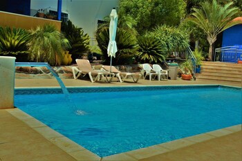 ayelet ahavim hotel