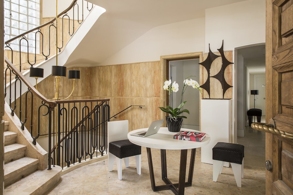 white villa tel aviv hotel