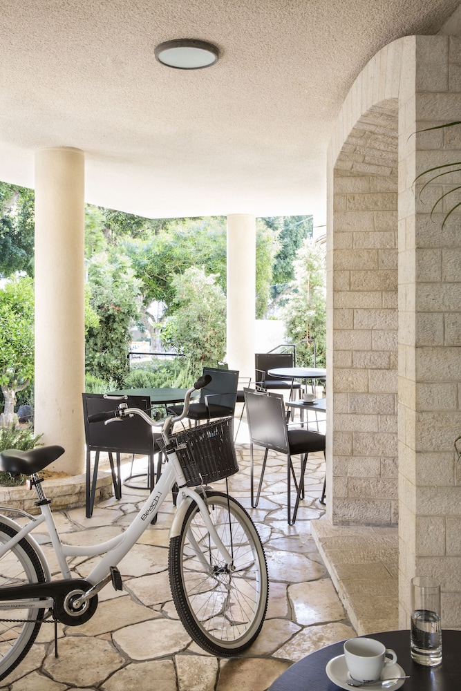 white villa tel aviv hotel