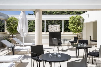 white villa tel aviv hotel