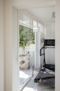 white villa tel aviv hotel