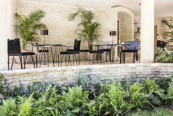 white villa tel aviv hotel