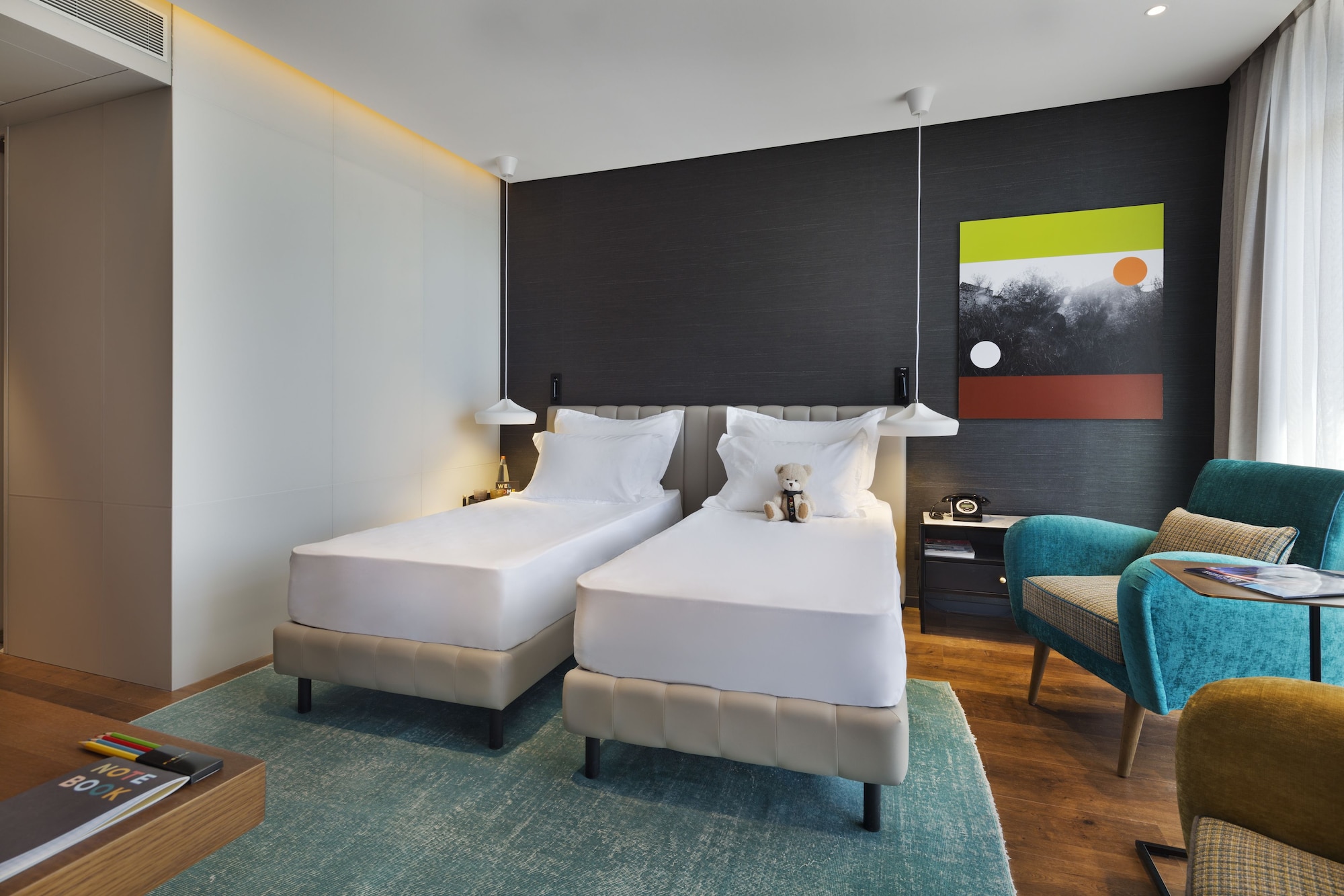 publica isrotel autograph collection