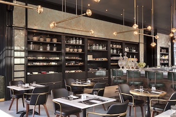 publica isrotel autograph collection
