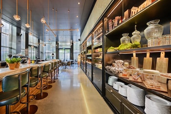 publica isrotel autograph collection